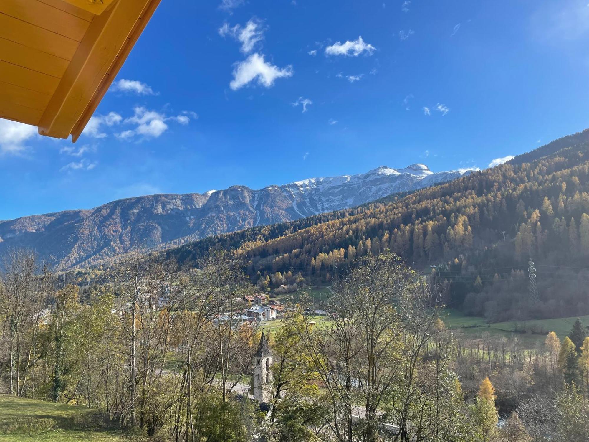 Ferienwohnung Casa Il Tramonto Val Di Sole Commezzadura Exterior foto